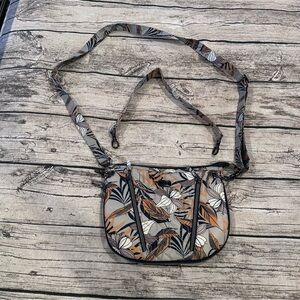 Lug Swivel Convertible Expandable RFID Crossbody Bag in Lily Grey Floral